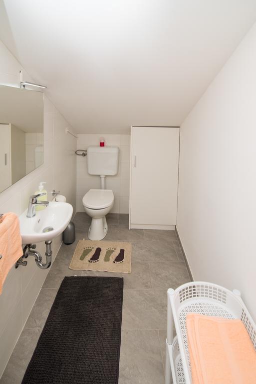 Apartman Marinko 克尔克 外观 照片
