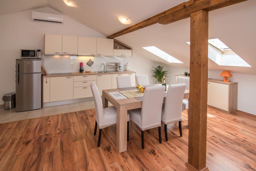 Apartman Marinko 克尔克 外观 照片